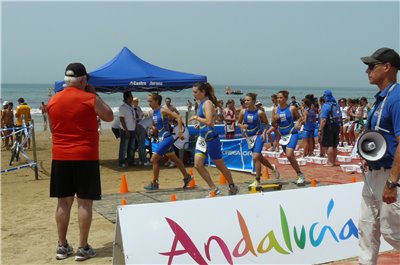 Notable actuación aragonesa en el Campeonato de España de Triatlón en Edad Escolar