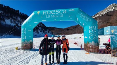 Enara Oronoz y Peio Osoro revalidan el título de campeones de España de Triatlón de Invierno
