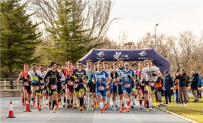 Marina Muñoz y Fernando Zorrilla revalidan los títulos nacionales de Duatlón MD en Huesca 